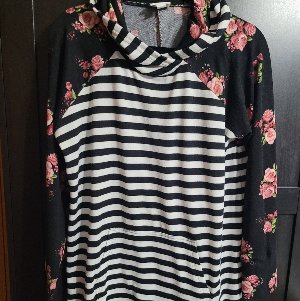 Lularoe Amber Size Large